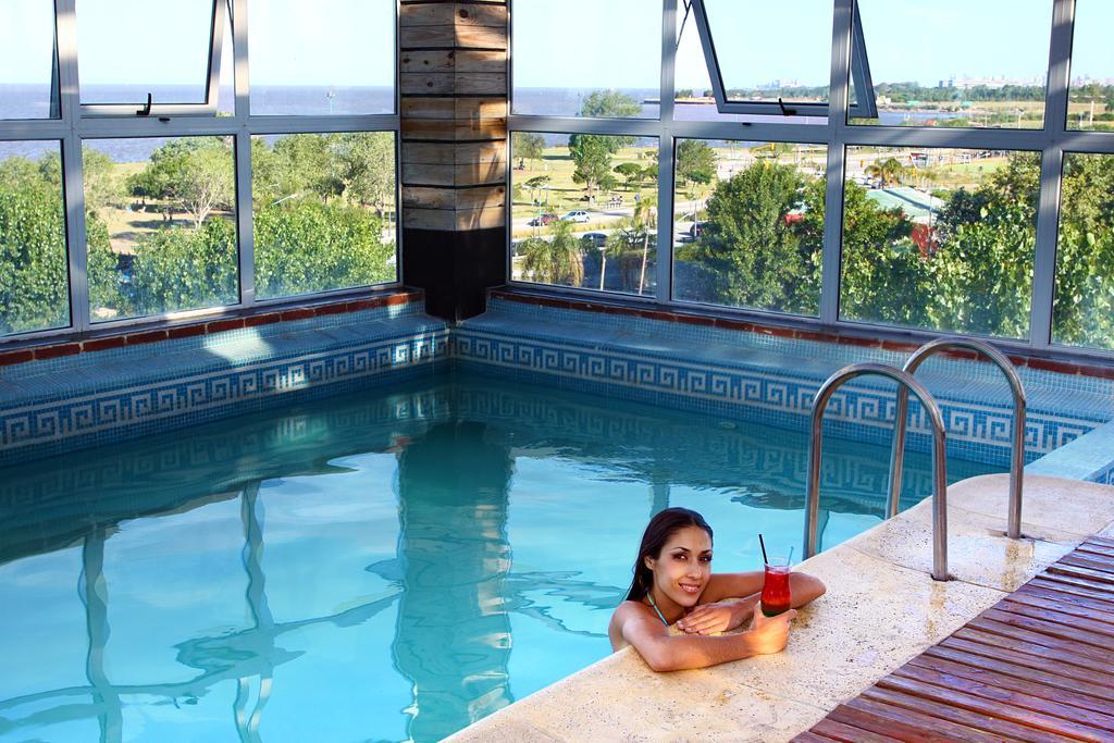 Ramada By Wyndham Buenos Aires Hotel Vicente Lopez Bagian luar foto