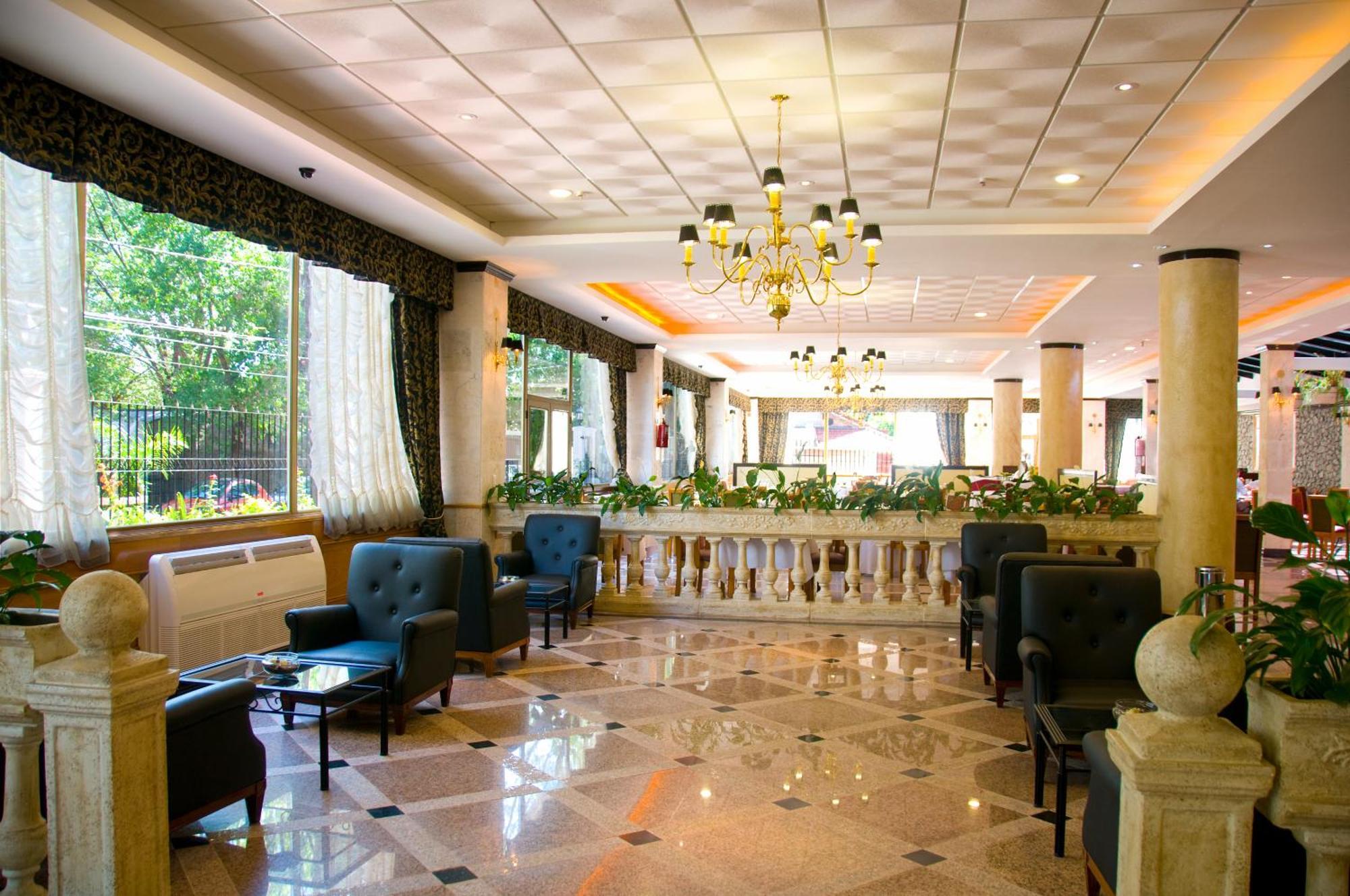 Ramada By Wyndham Buenos Aires Hotel Vicente Lopez Bagian luar foto