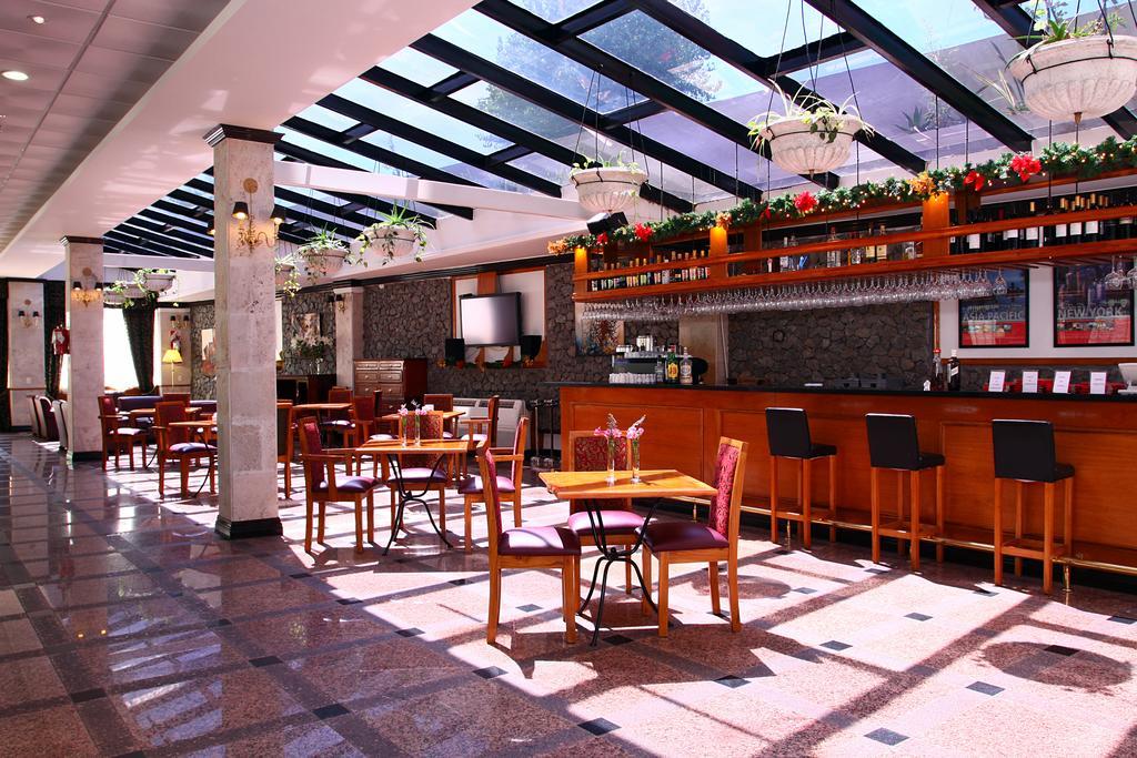 Ramada By Wyndham Buenos Aires Hotel Vicente Lopez Restoran foto