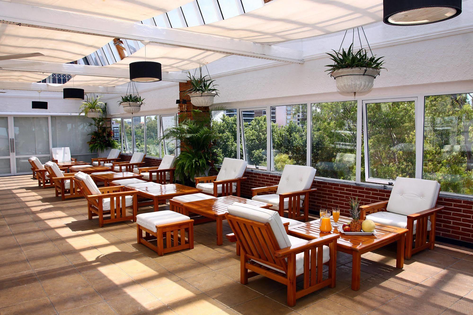 Ramada By Wyndham Buenos Aires Hotel Vicente Lopez Bagian luar foto